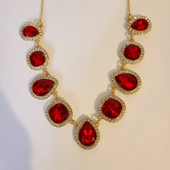 Monet Jewelry - NWT Monet Gold Tone Red Rhinestone Statement Necklace